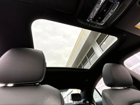 Certified 2023 Mercedes-Benz CLA 250 4MATIC image 17