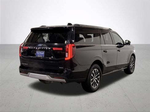 Used 2025 Ford Expedition Max Platinum AWD/4WD image 11