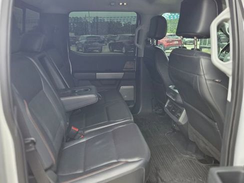 Used 2024 Ford F250 Lariat w/ FX4 Off-Road Package AWD/4WD image 17