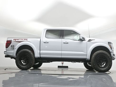 Used 2025 Ford F150 Raptor AWD/4WD image 51