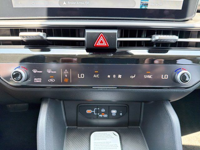 New 2026 Kia Sportage SX AWD/4WD image 14