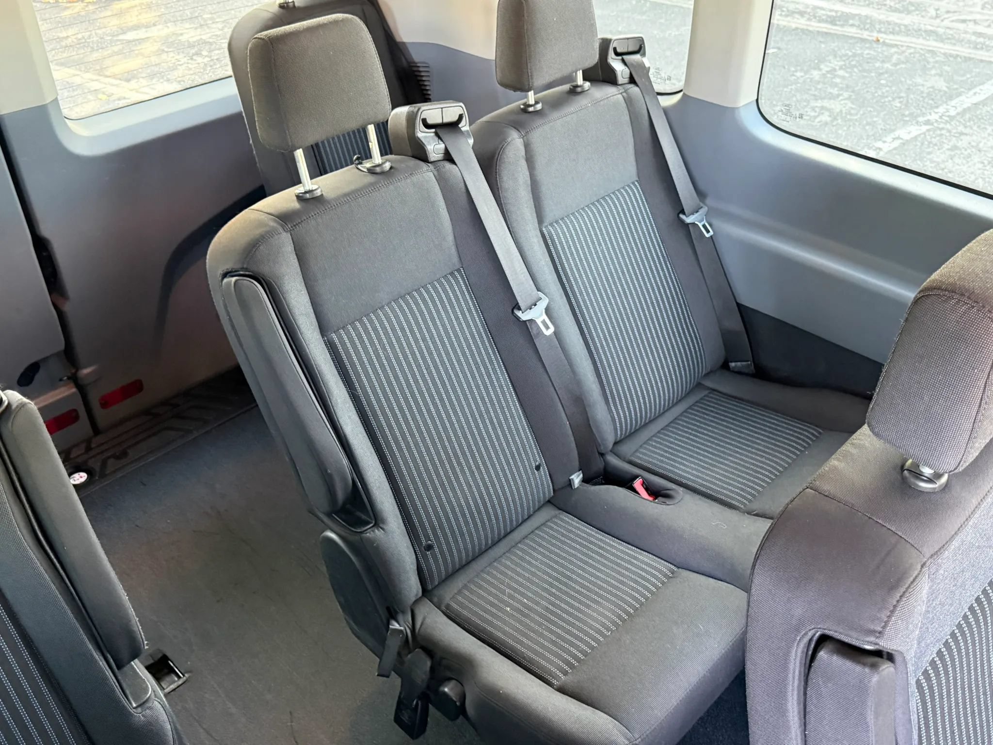 Used 2019 Ford Transit 350 XLT RWD image 24