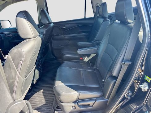 Used 2017 Honda Pilot Elite image 25