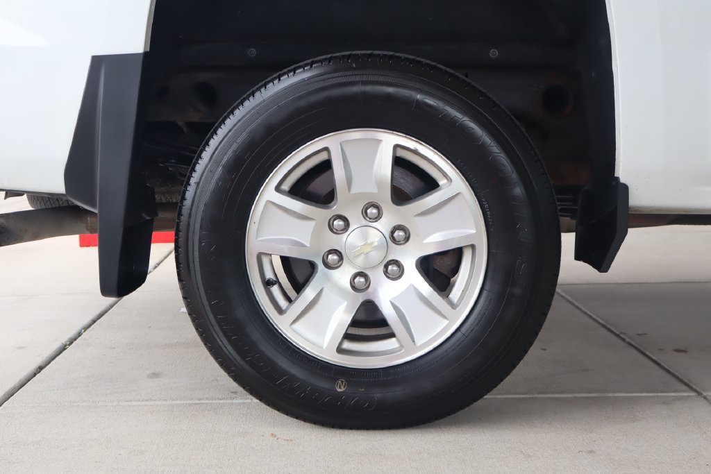 Used 2018 Chevrolet Silverado 1500 LT w/ All Star Edition AWD/4WD image 10