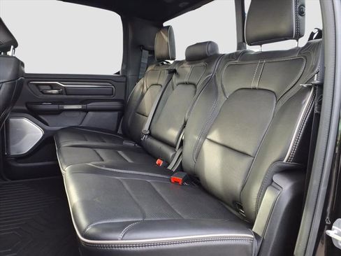 Used 2020 RAM 1500 Limited w/ Black Appearance Package image 17
