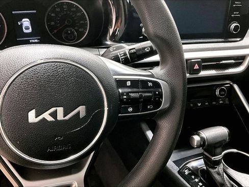 Used 2022 Kia K5 LXS image 18