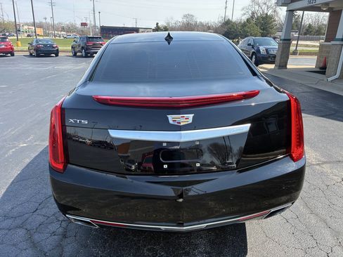 Used 2016 Cadillac XTS Luxury w/ Driver Awareness Package image 4