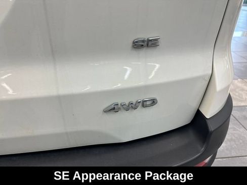 Used 2022 Ford EcoSport SE w/ SE Appearance Package AWD/4WD image 6