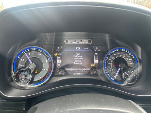 Used 2021 RAM 2500 Limited image 12