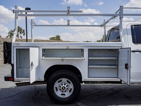 Used 2021 Chevrolet Silverado 2500 W/T w/ WT Convenience Package RWD image 7