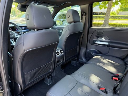 New 2026 Mercedes-Benz GLB 250 image 24