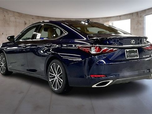New 2025 Lexus ES 350 w/ Premium Package image 3