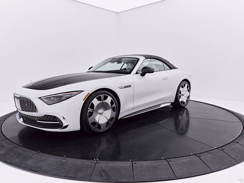 Used 2026 Mercedes-Benz Maybach SL 680 image 13