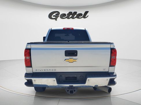 Used 2015 Chevrolet Silverado 2500 LT w/ Z71 Package, Off-Road image 4