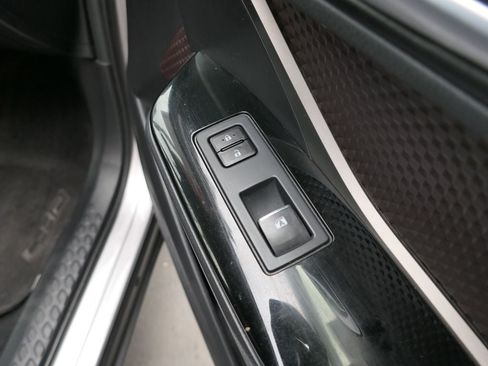 Used 2019 Toyota C-HR Limited FWD image 25