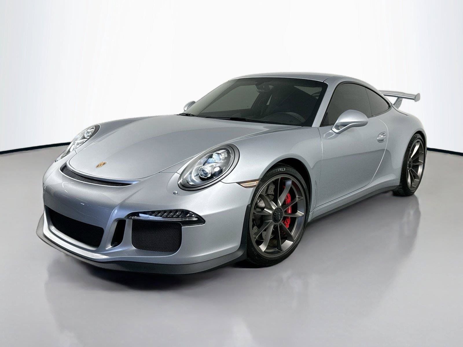 Used 2015 Porsche 911 GT3 RWD image 1