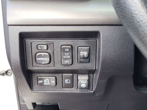 Used 2020 Toyota Tundra SR5 w/ SX Package AWD/4WD image 16