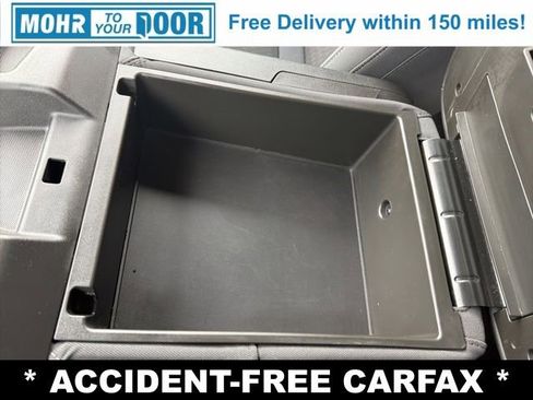 Used 2020 Chevrolet Silverado 1500 LT image 24