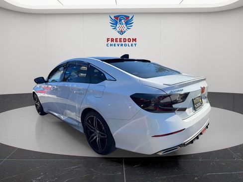 Used 2020 Honda Accord Sport image 3