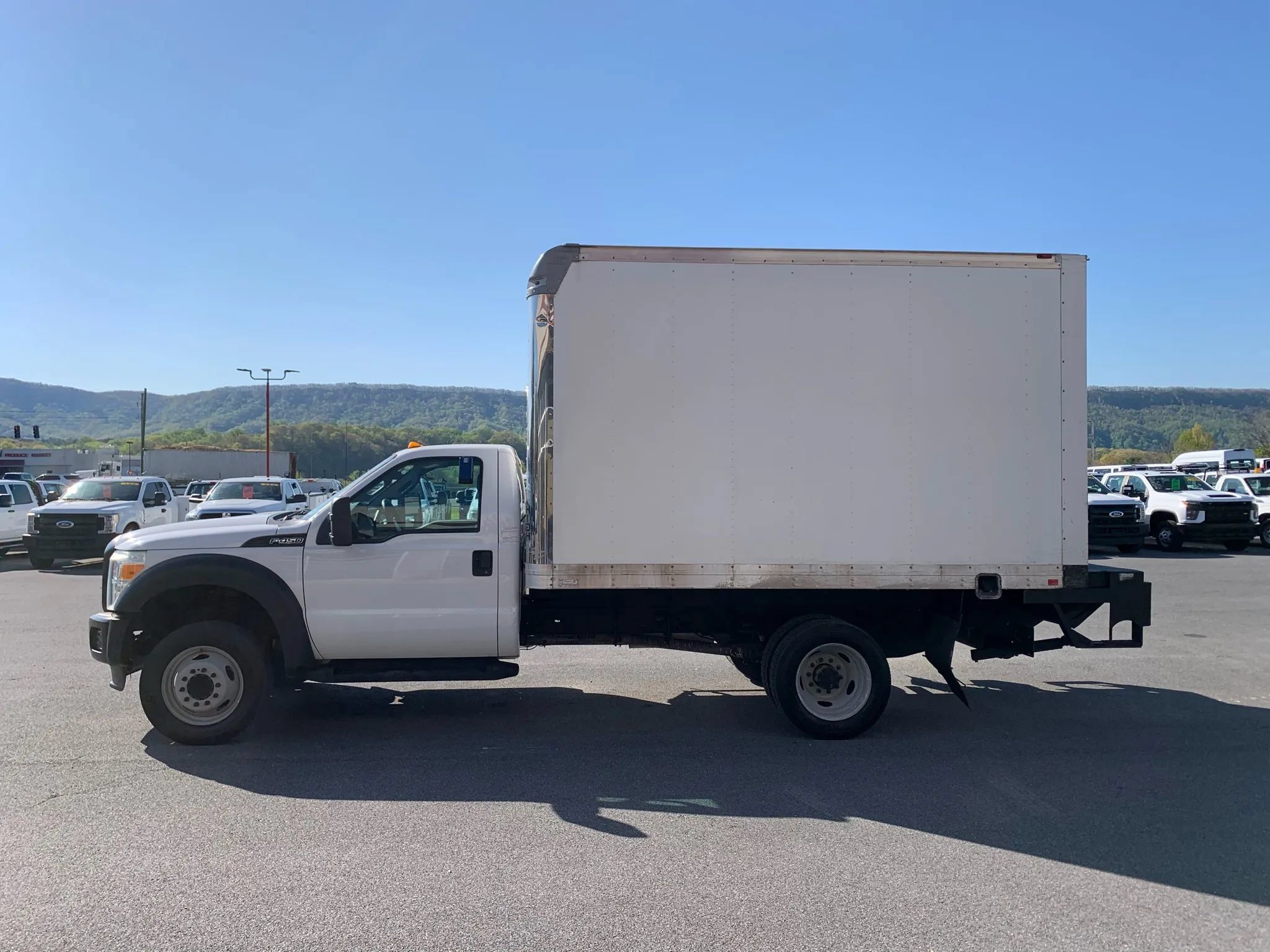Used 2016 Ford F450 XL RWD image 5