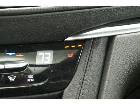 Certified 2023 Cadillac XT5 Premium Luxury image 44