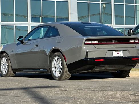 New 2025 Dodge Charger R/T w/ Sun & Sound Package image 5