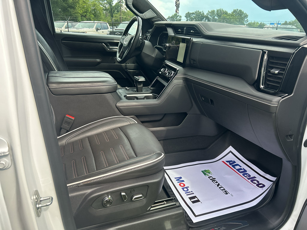 Used 2024 GMC Sierra 1500 AT4X AWD/4WD image 18