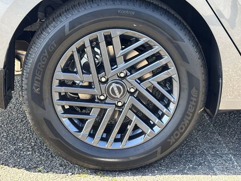 New 2026 Nissan Sentra SV w/ Floor Mat Package FWD image 7