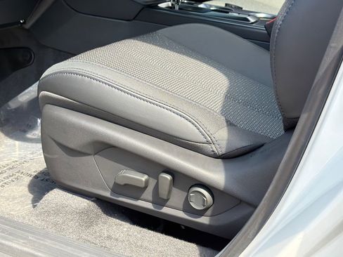 New 2026 Subaru Forester Premium AWD/4WD image 14