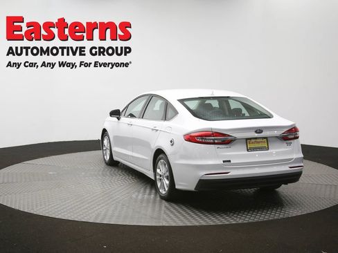 Used 2020 Ford Fusion SE FWD image 64