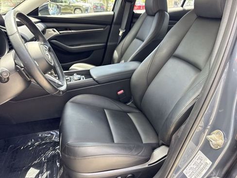 Used 2022 MAZDA MAZDA3 s image 11