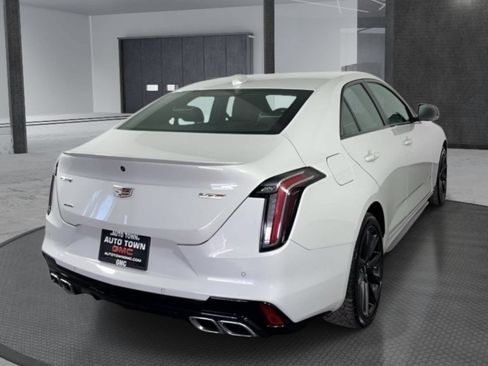 Used 2022 Cadillac CT4 V w/ Technology Package AWD/4WD image 3