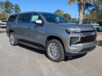 New 2026 Chevrolet Suburban LS video 2