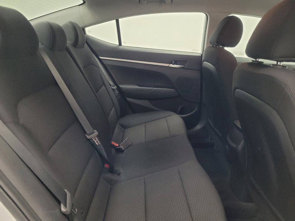 Used 2020 Hyundai Elantra SE w/ Cargo Package (C1) FWD image 19