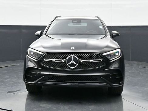 Used 2023 Mercedes-Benz GLC 300 image 2