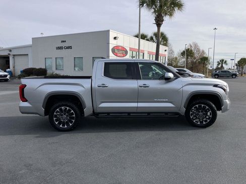 Used 2024 Toyota Tundra Limited image 6