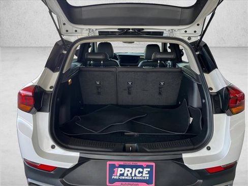 Used 2025 Buick Encore GX Preferred FWD image 21