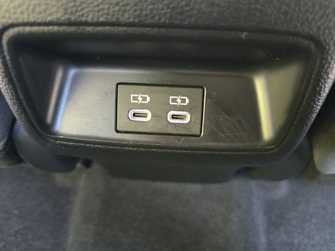 Used 2024 Toyota Corolla LE FWD image 12