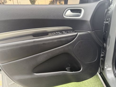 Used 2020 Dodge Durango SXT image 27