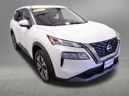Used 2023 Nissan Rogue SV AWD/4WD image 8
