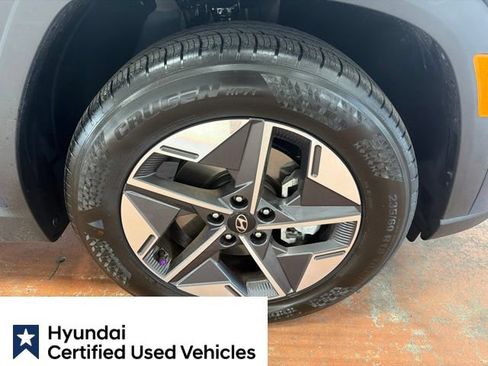 Used 2026 Hyundai Tucson SEL FWD image 13