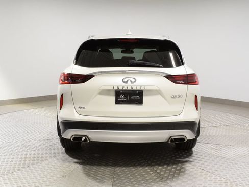 Certified 2022 INFINITI QX50 Luxe AWD/4WD image 13
