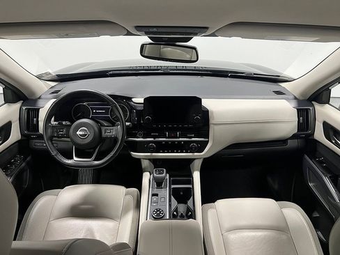 Used 2022 Nissan Pathfinder SL image 30