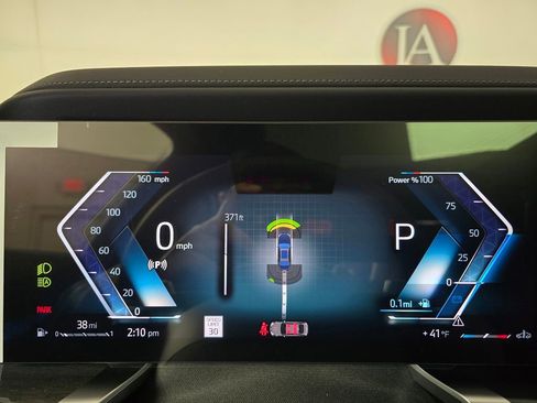 New 2026 BMW 740i xDrive image 38