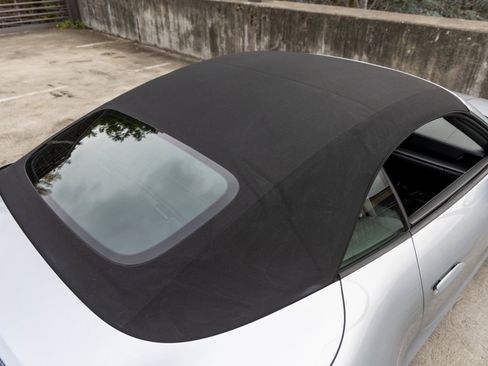 Certified 2022 Porsche 911 Carrera image 22