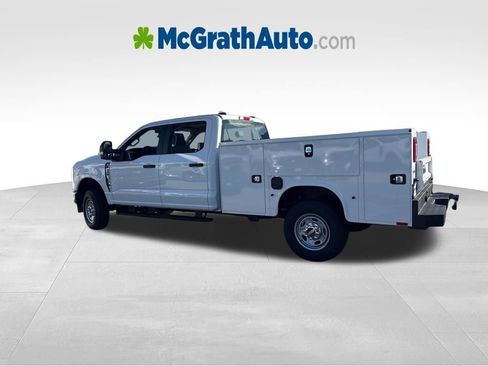 New 2026 Ford F250 XL w/ XL Chrome Package AWD/4WD image 5