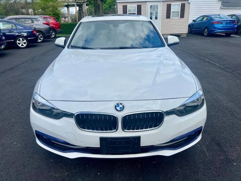 Used 2016 BMW 328i xDrive Sedan AWD/4WD image 9