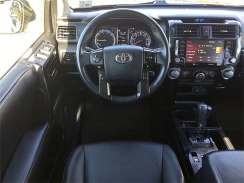Used 2021 Toyota 4Runner Venture image 18