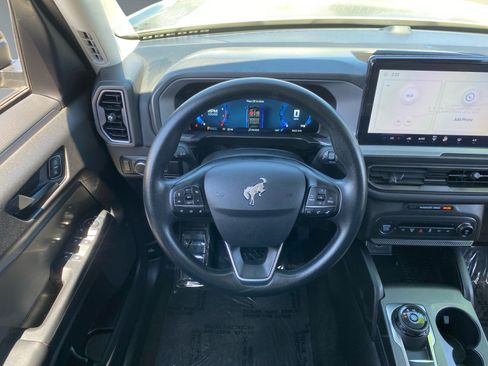 Used 2025 Ford Bronco Sport Big Bend w/ Black Appearance Package AWD/4WD image 12