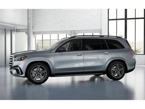 Used 2026 Mercedes-Benz GLS 450 4MATIC image 36